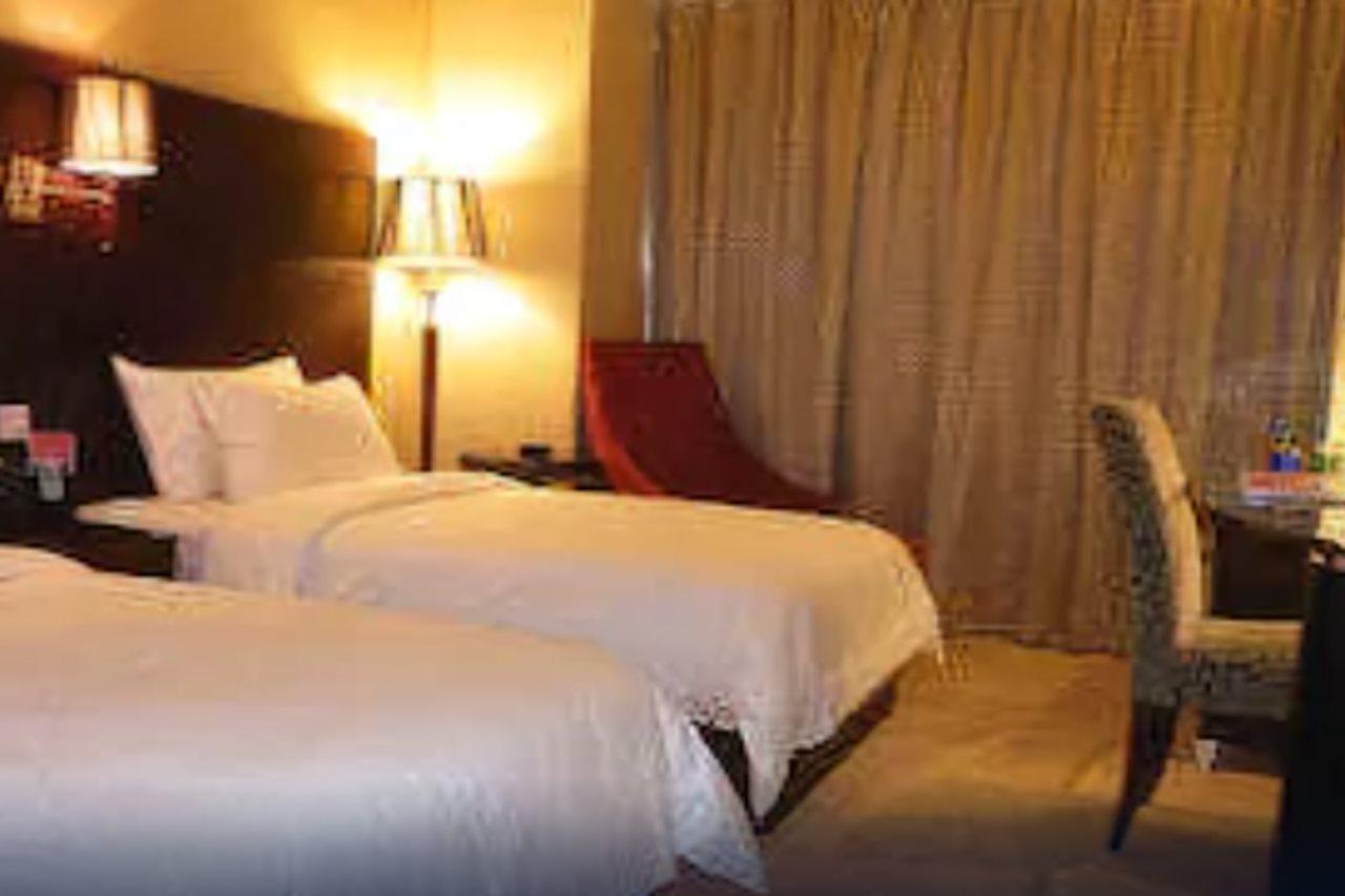 Ramada Shanghai Wujiaochang Buitenkant foto