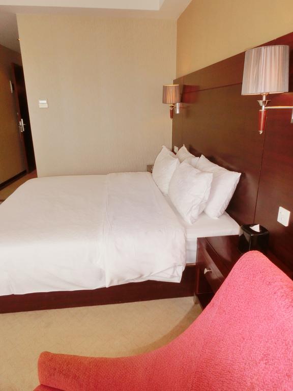 Ramada Shanghai Wujiaochang Kamer foto